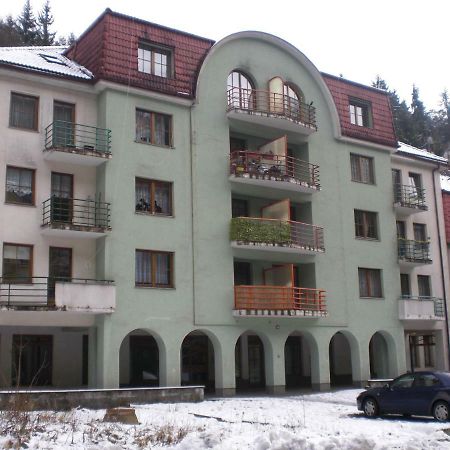 Apartman Pod Klinovcem 亚希莫夫 外观 照片